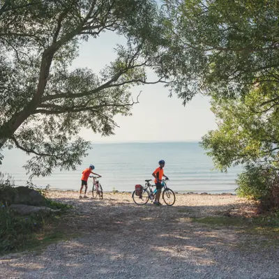 Cycling Lake Erie Waterfront Trail